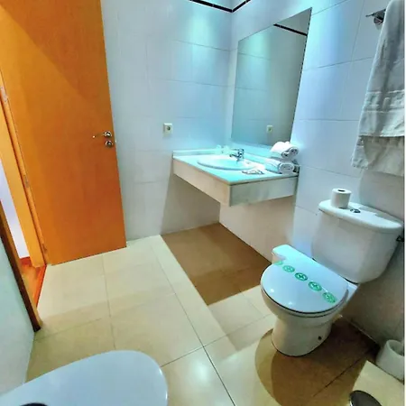 Aparthome Domocenter * Bormujos